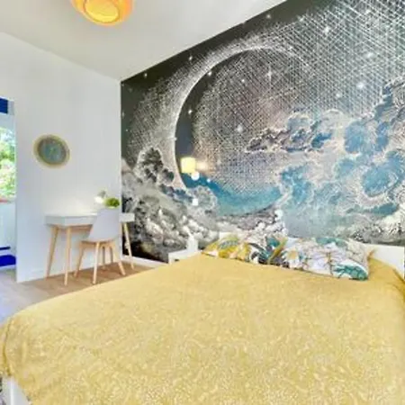 The Wild I Close To Downtown And The *